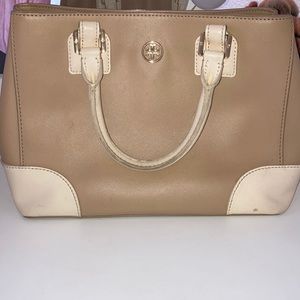 Tory Burch medium purse
